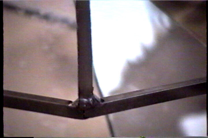 Mirror detail